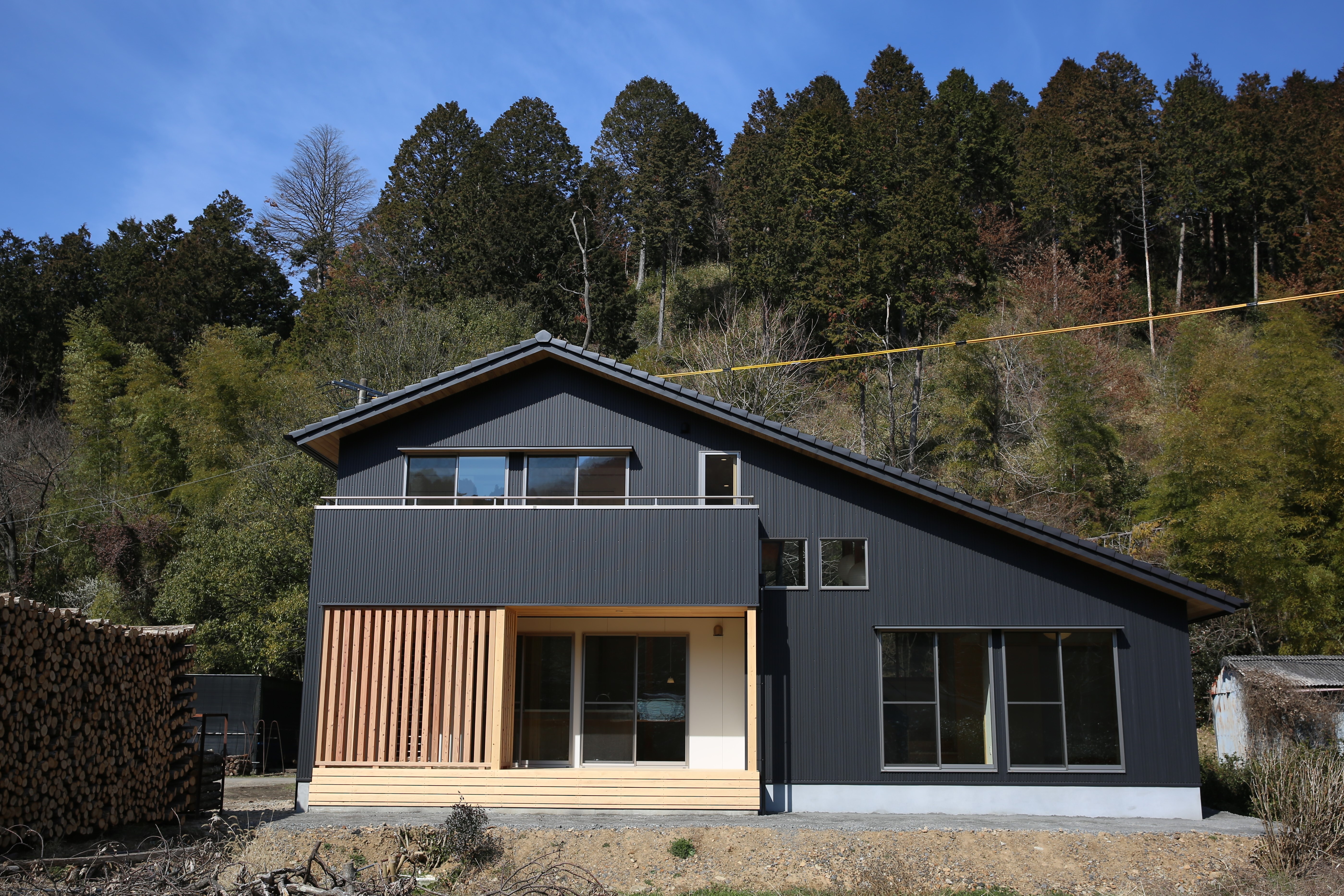 上之保デカ木住宅の詳しくはこちら（観光・文化のページ）