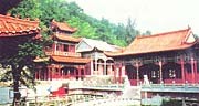 仏教寺院・東方山寺の写真