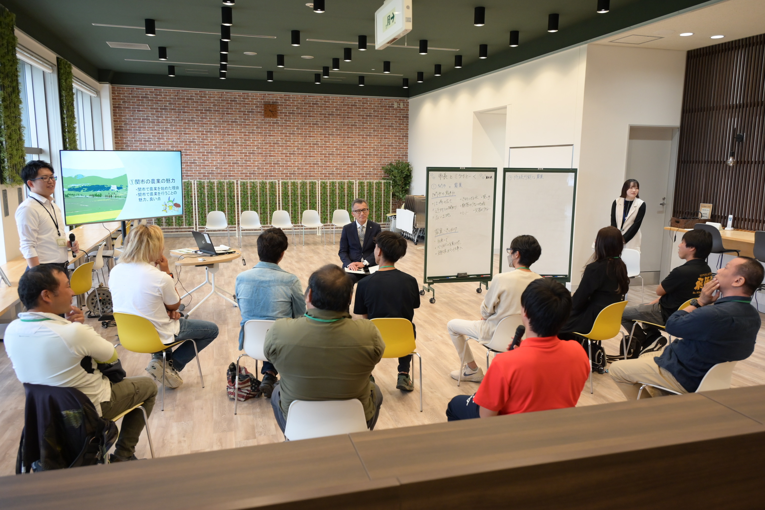 令和7年10月ミライとーくの様子